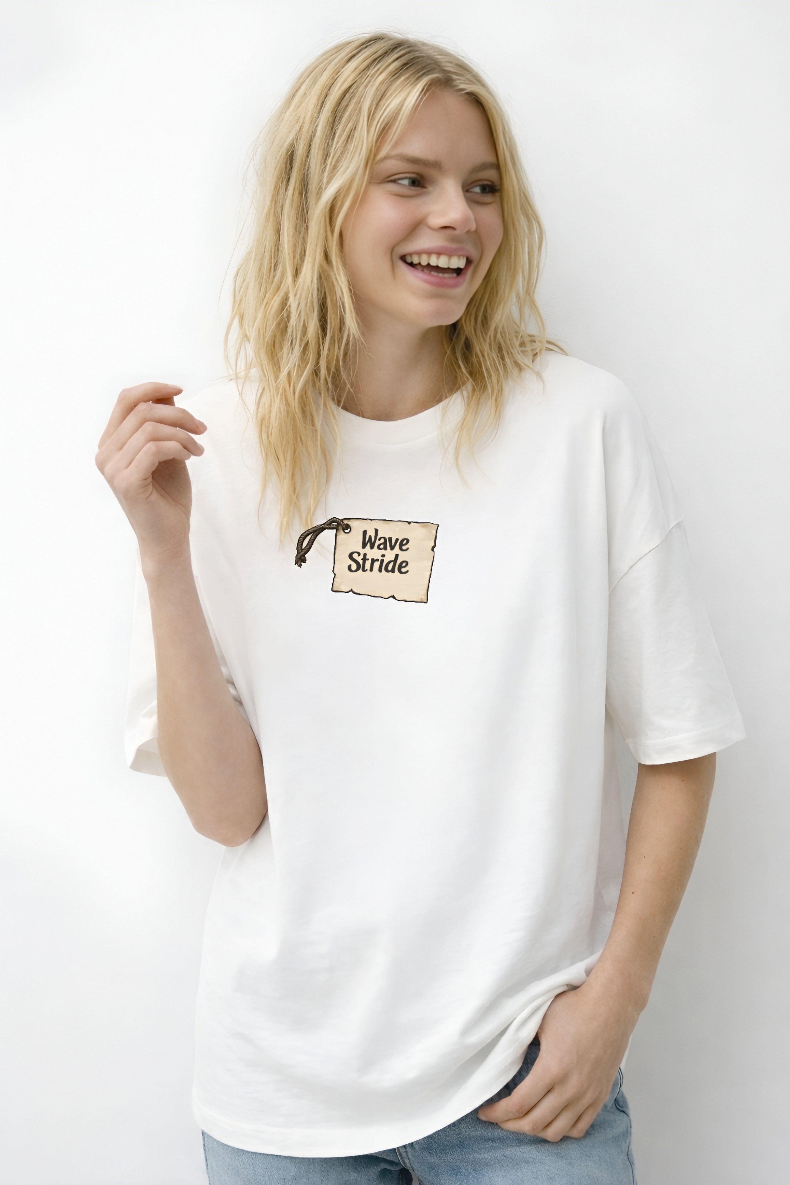 Camiseta Oversized Destino: Paraíso Branco