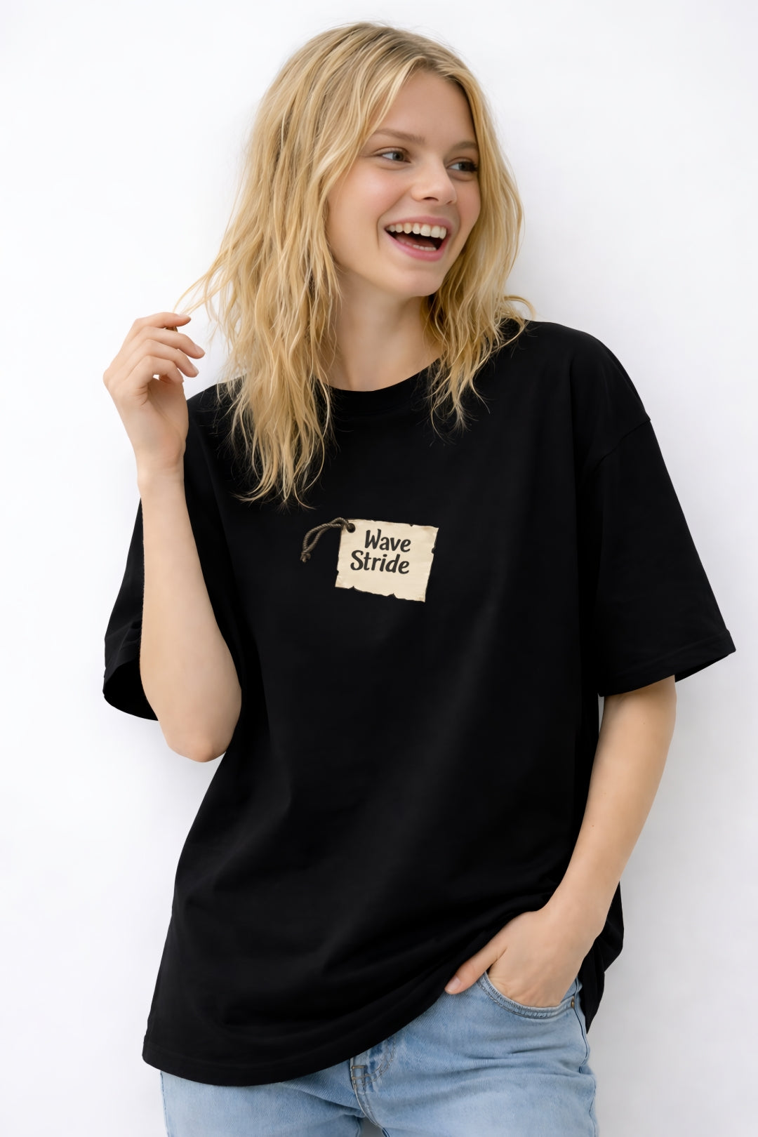 Camiseta Oversized Destino: Paraíso Preto