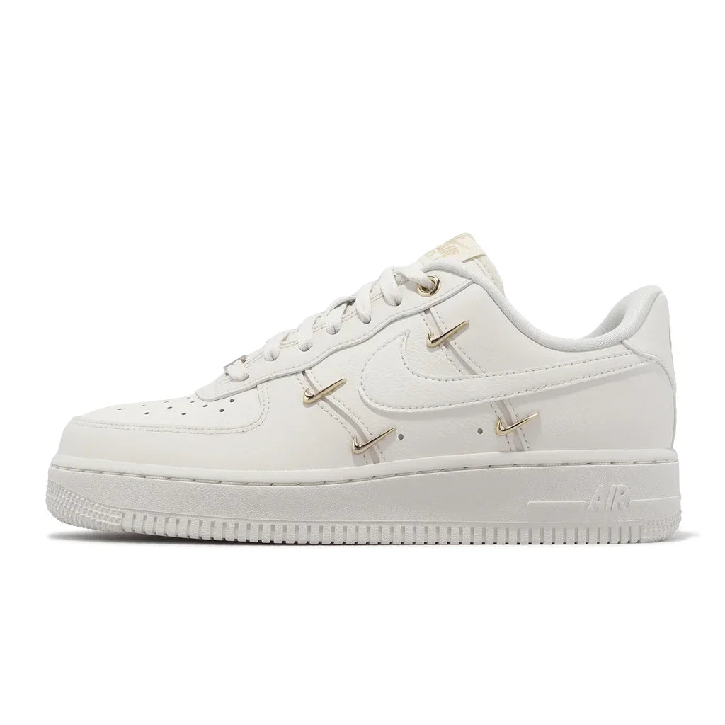 Tênis Nike Air Force Gold White